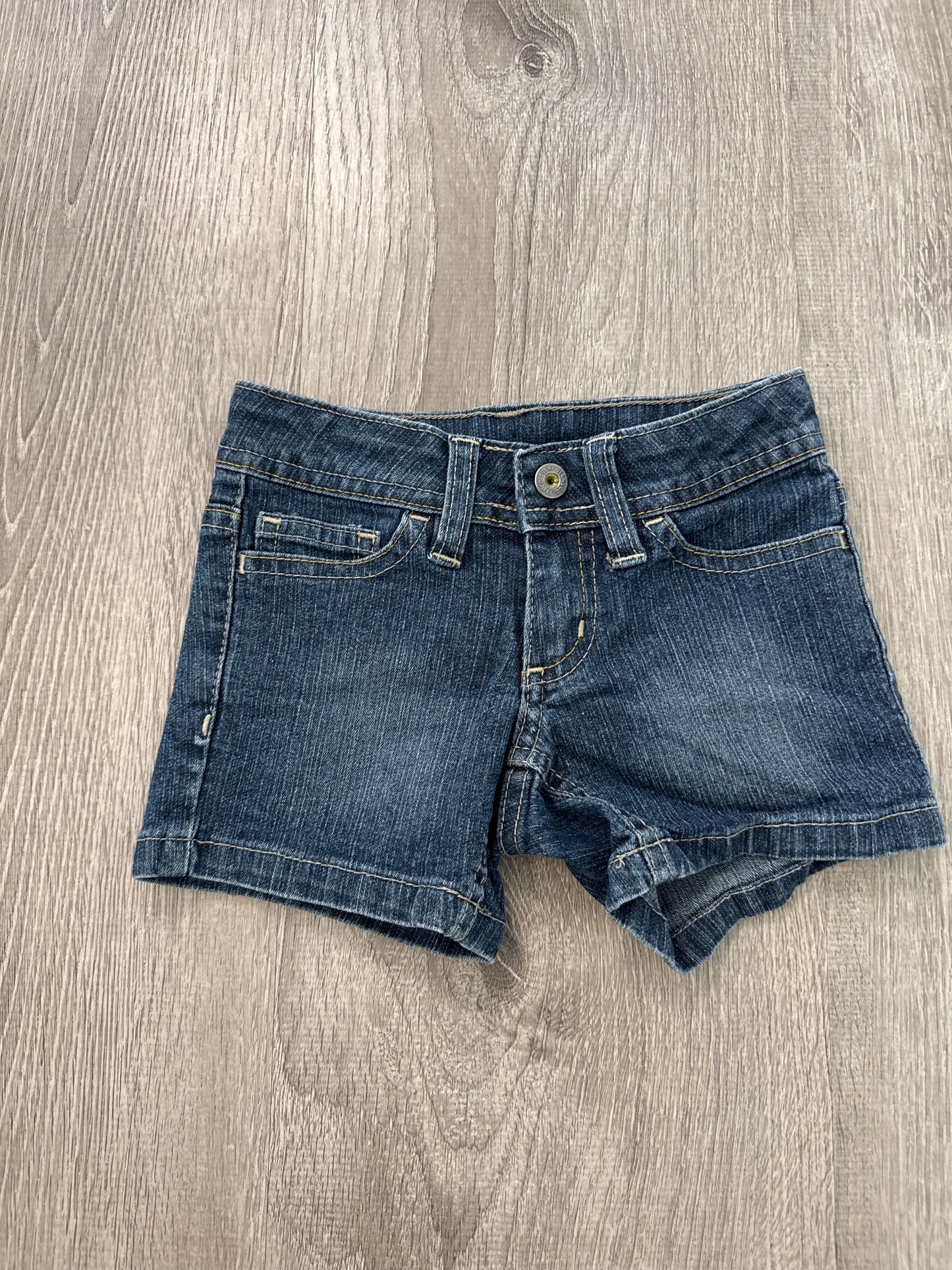 #149 Girls Faded Glory size 4 Jean shorts