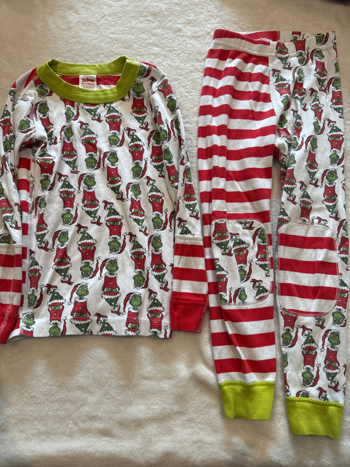 #81 Boys 5 110 Hanna Andersson grinch pjs