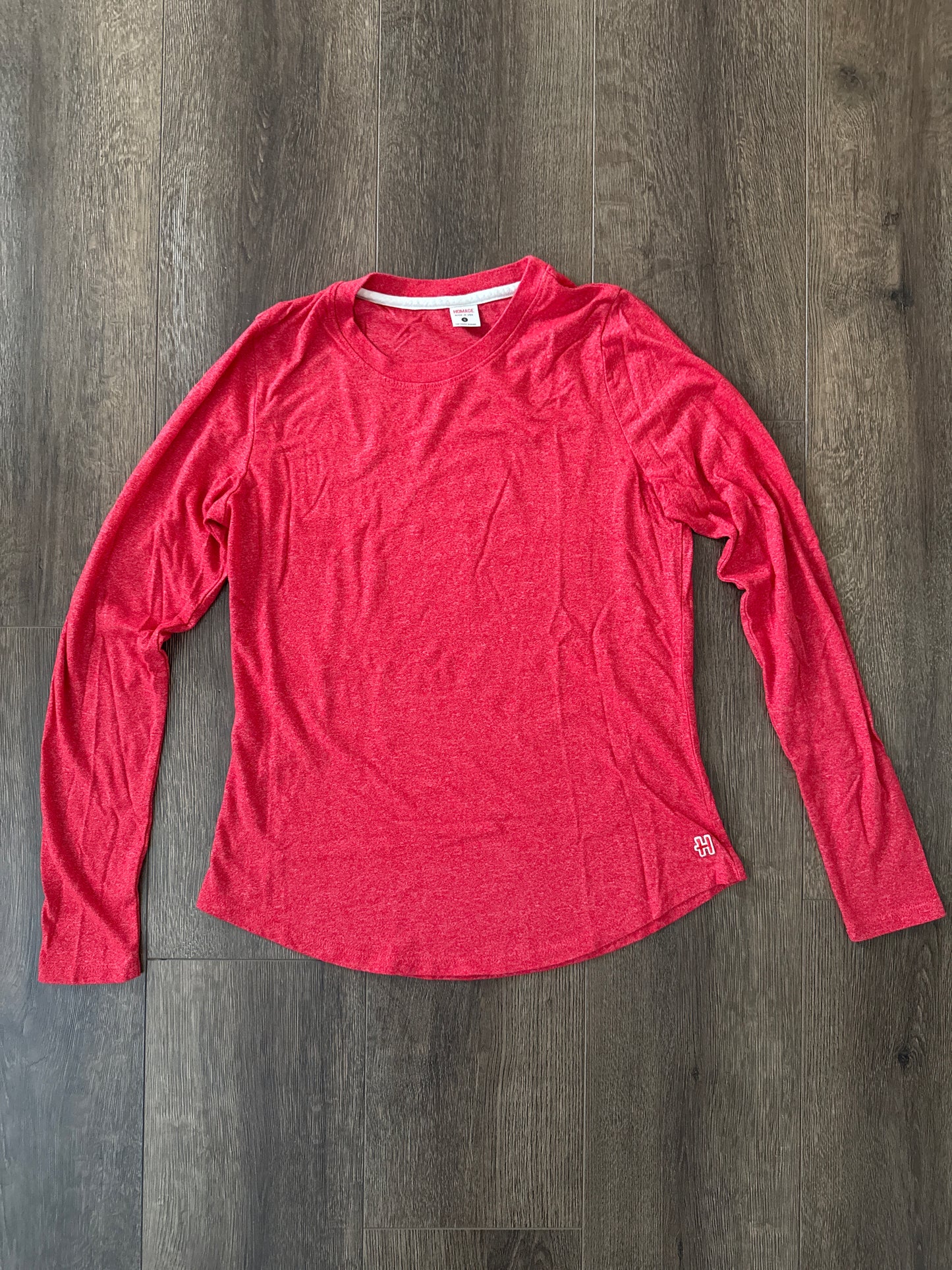 #173-HOMAGE women's long sleeve T size S, red