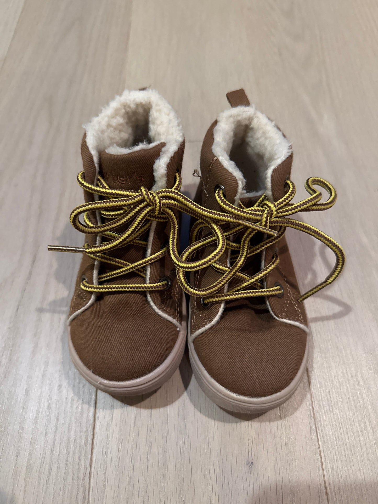 Seller #216 Boys Carters sz 7 brown boots NWOT