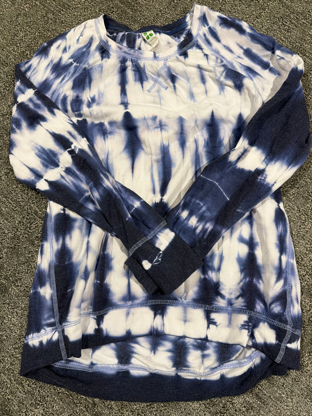 #133 Womens green tea size small