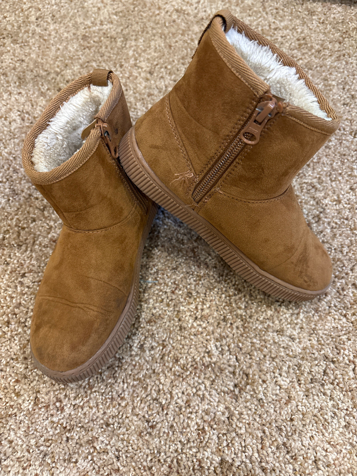 #47, Cat & Jack boots Girls Size 12