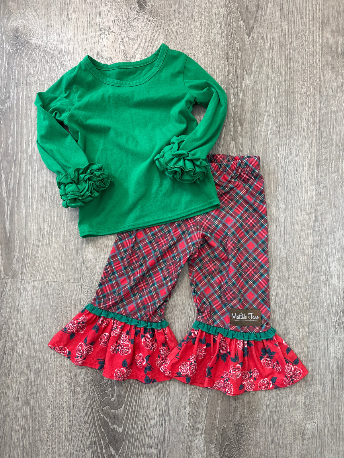 #149 girls 2-3 Matilda Jane holiday pants and green shirt