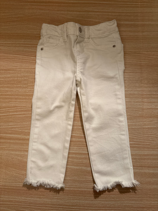 #102 Cat & Jack Girls White Jeans with Raw Edge finish 2T