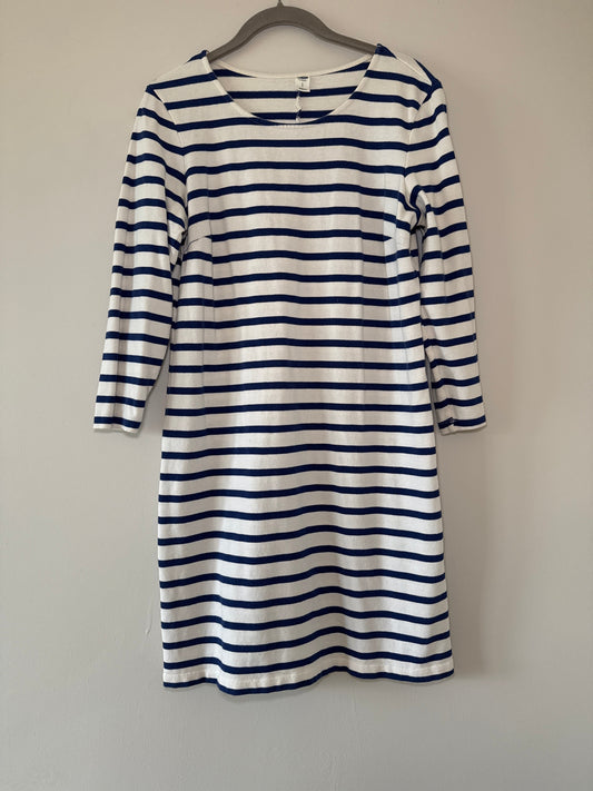 Seller #127 Women’s old navy striped dress size small