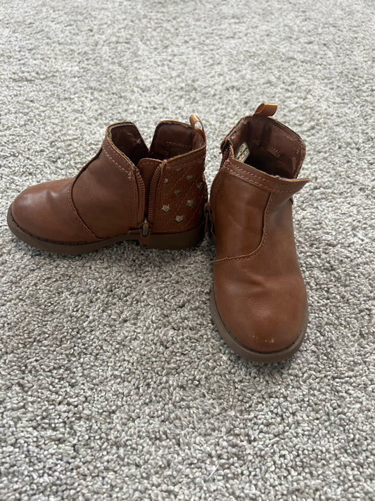 #99 Oshkosh Brown Booties GUC Size 6C