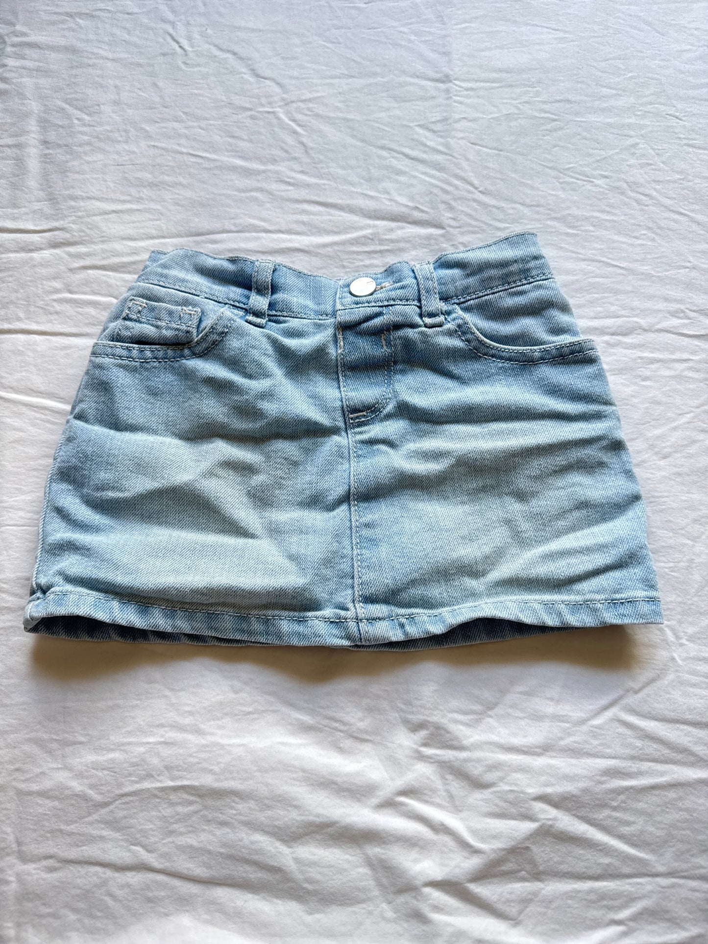 Seller 161, size 3, GUC children’s place denim SKORT
