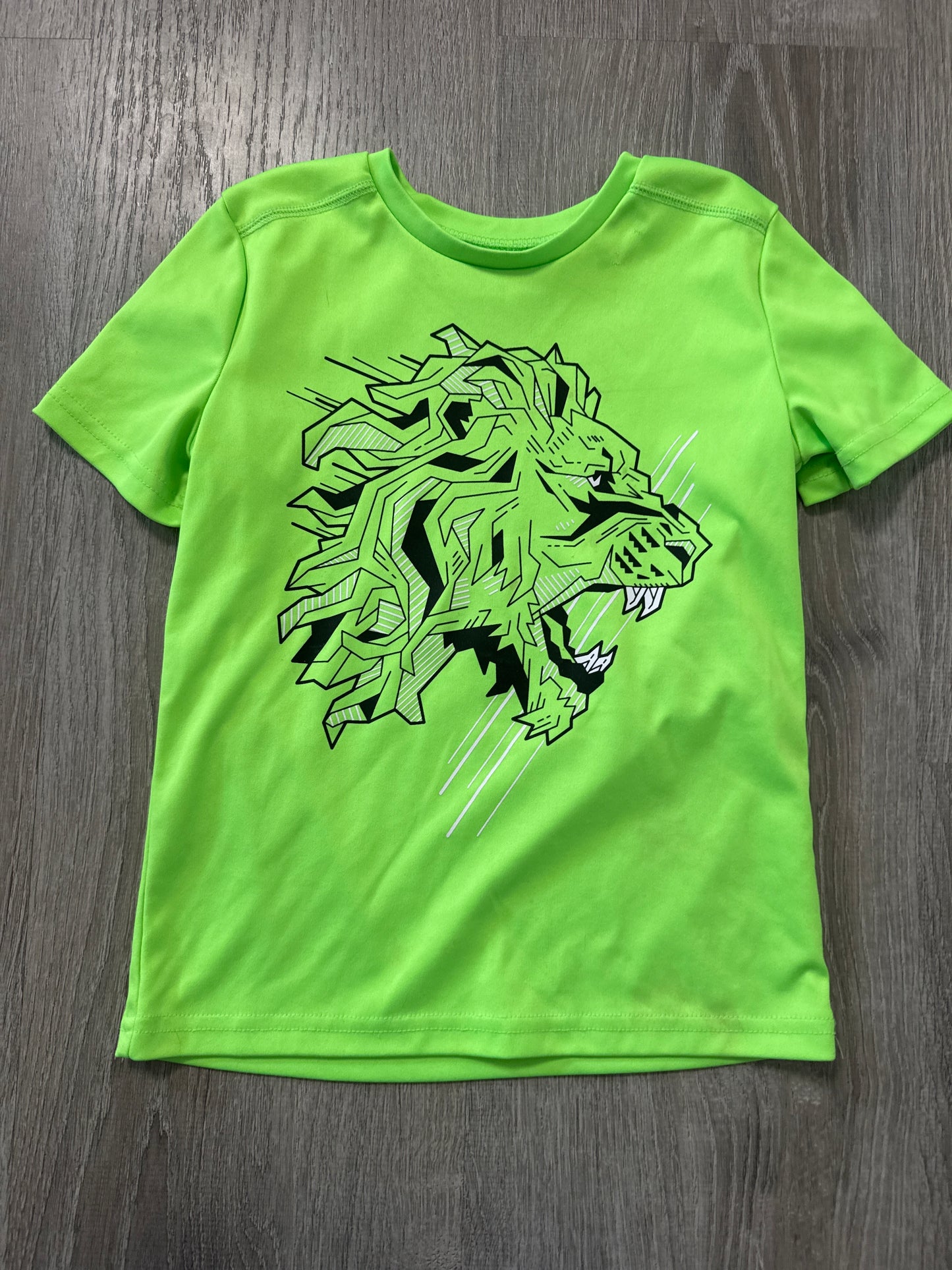 #149 Boys size 6 Jumping Beans active lion top