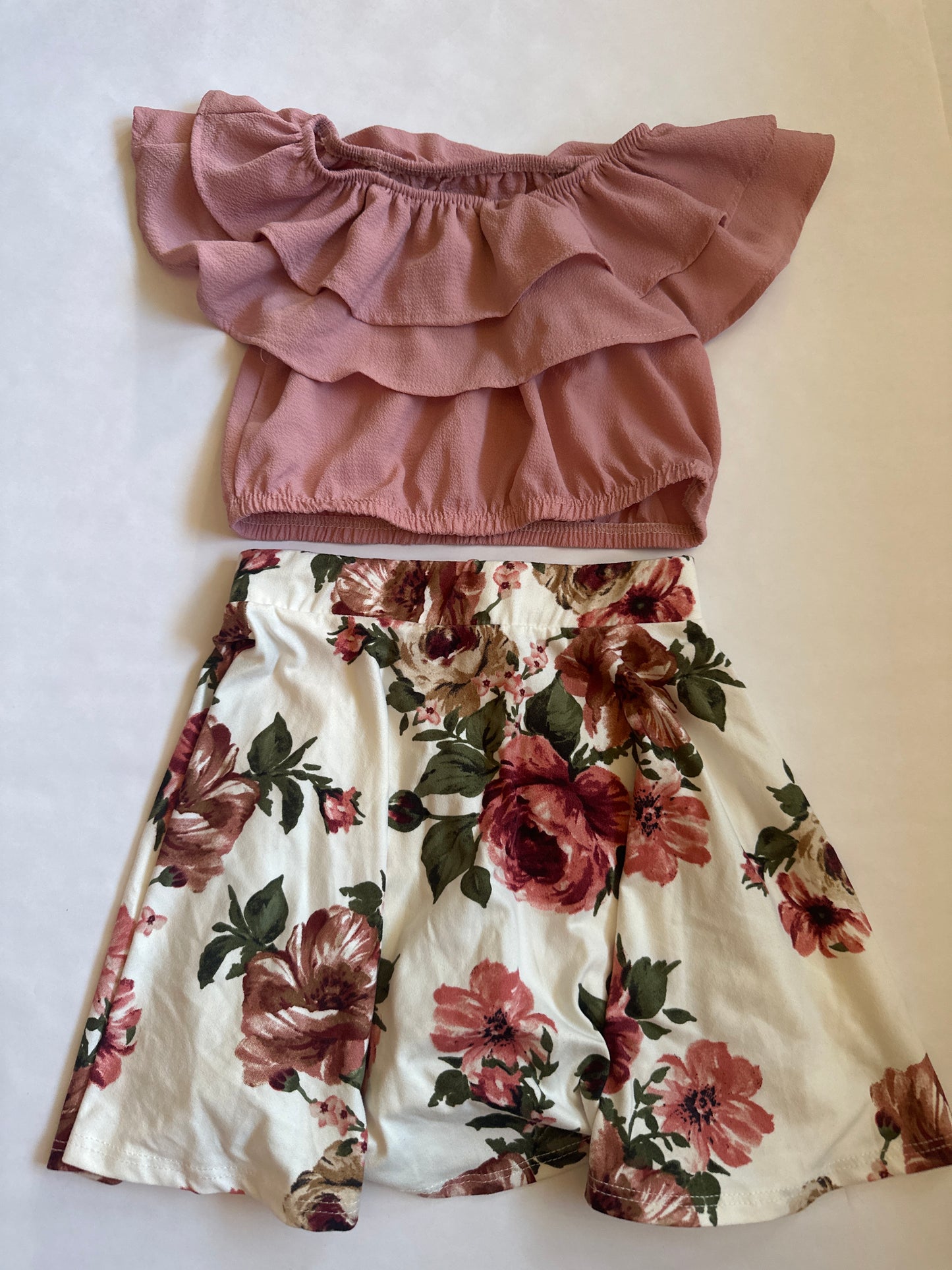 #10 | Girls size 6 floral skirt and top set