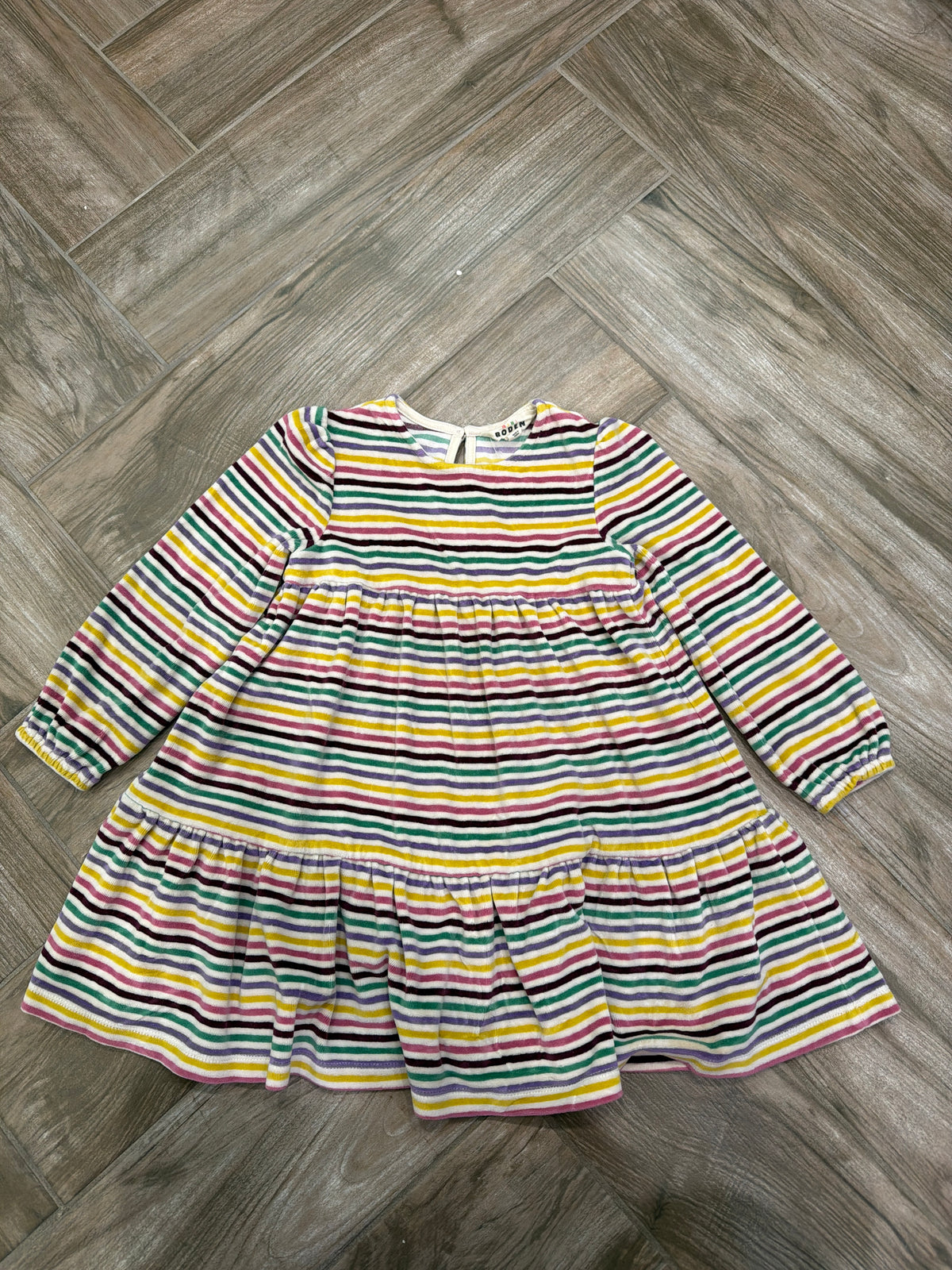 #198 Mini Boden girls 3-4 dress