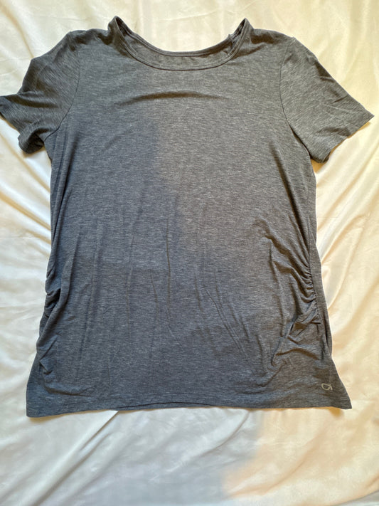 Seller #127 GapFit maternity t-shirt women's size small