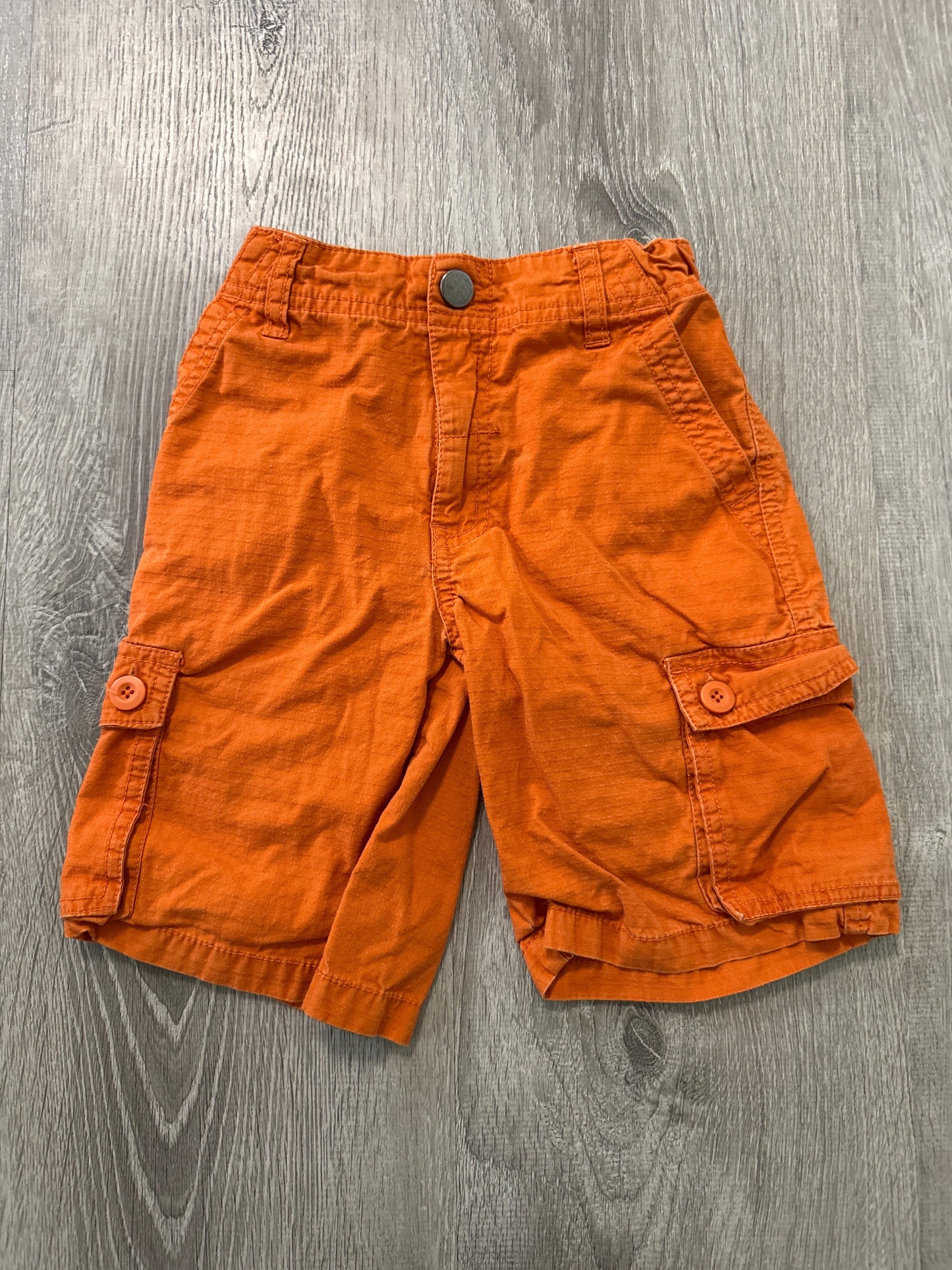 #149 reduced Boys size 6 Gymboree shorts