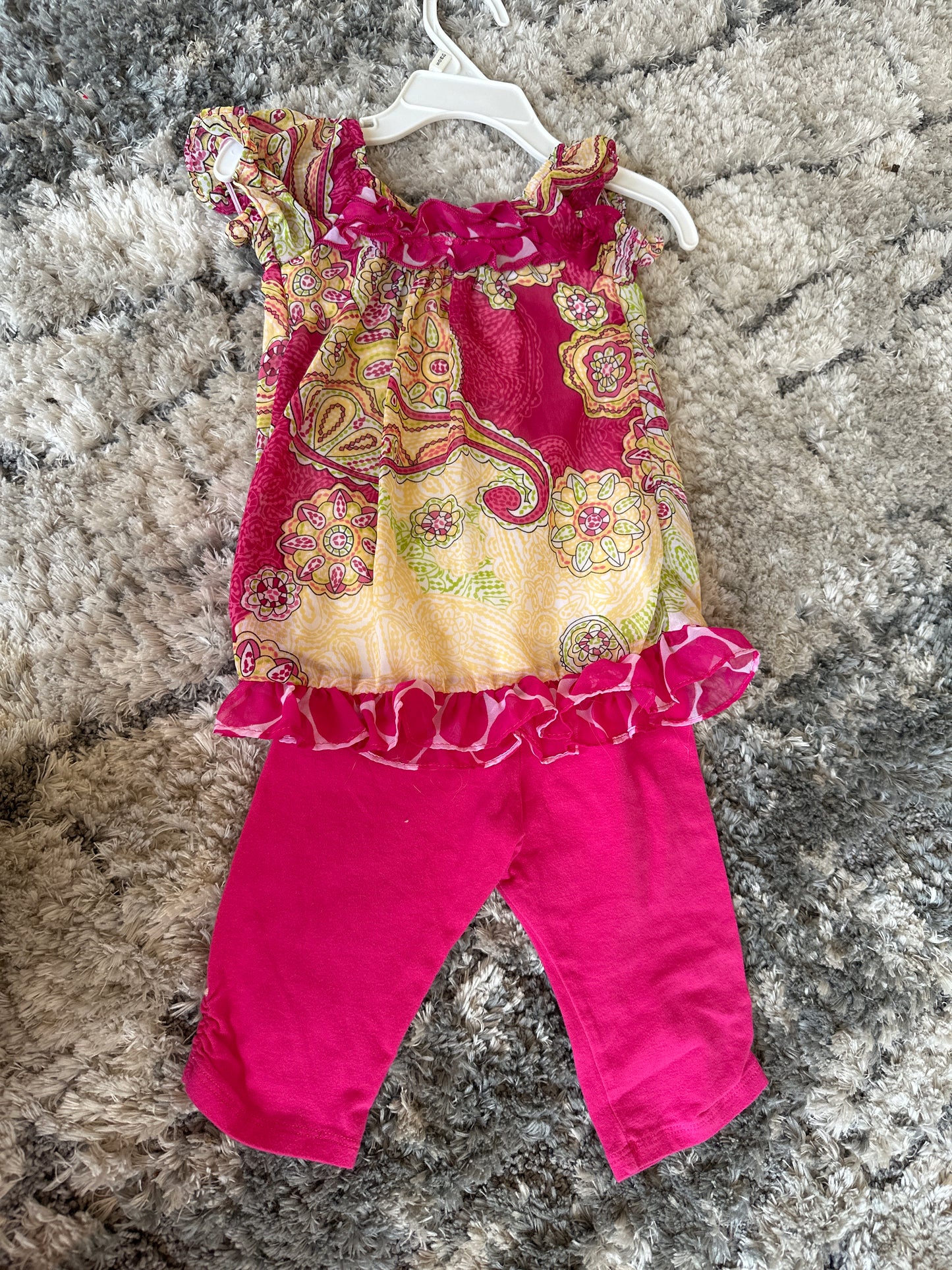 Pinky Girls Sz 12 months Outfit