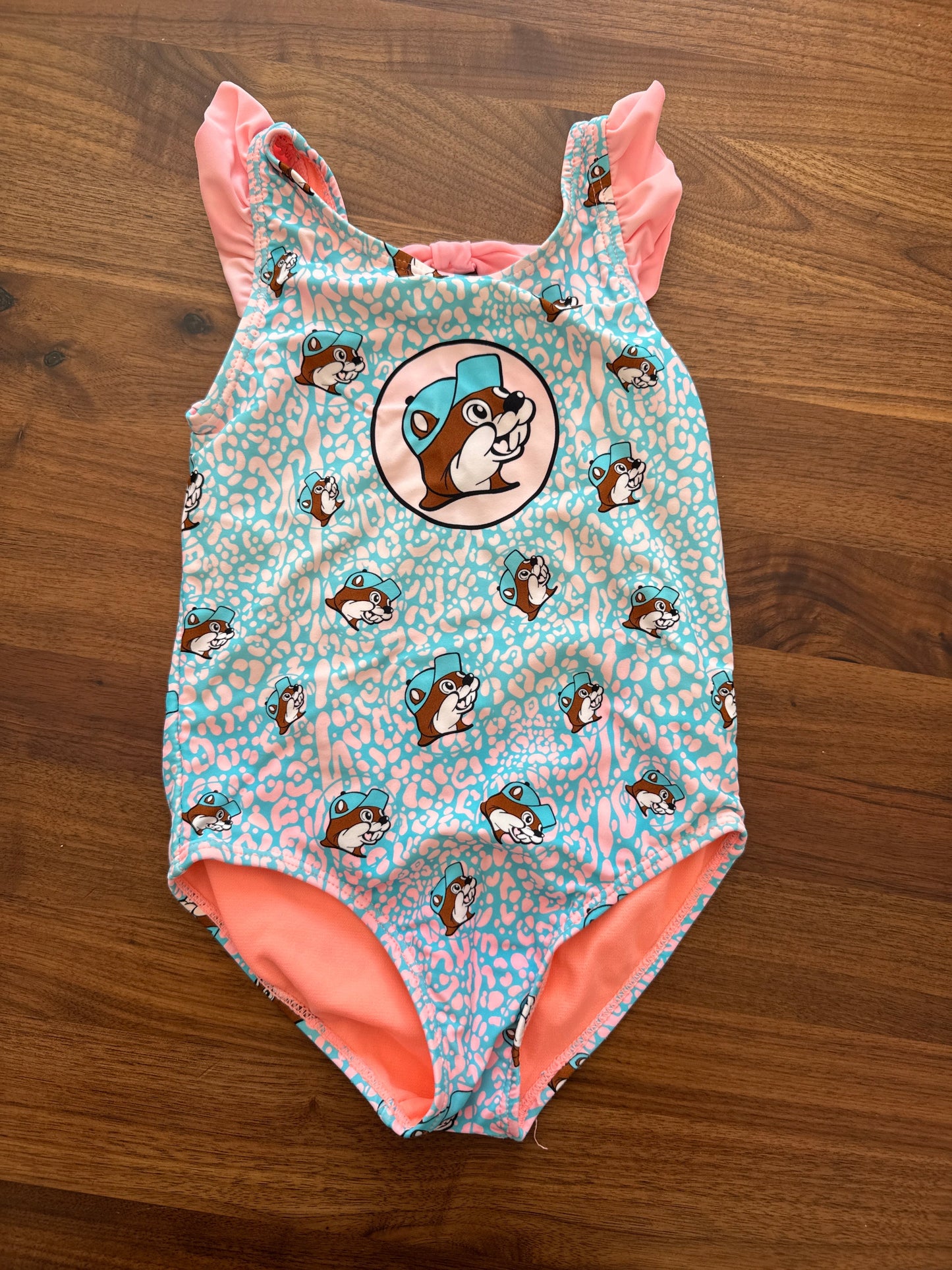 Seller 179 - Girls 5T Buc-ees swimsuit