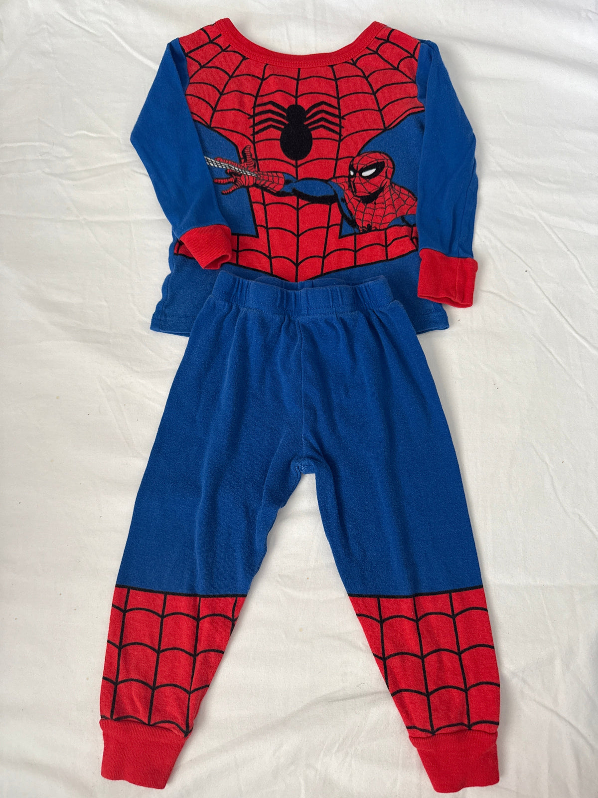 Seller # 19 Marvel Spiderman Pajamas 2 Piece Long Sleeve and Pants 2T