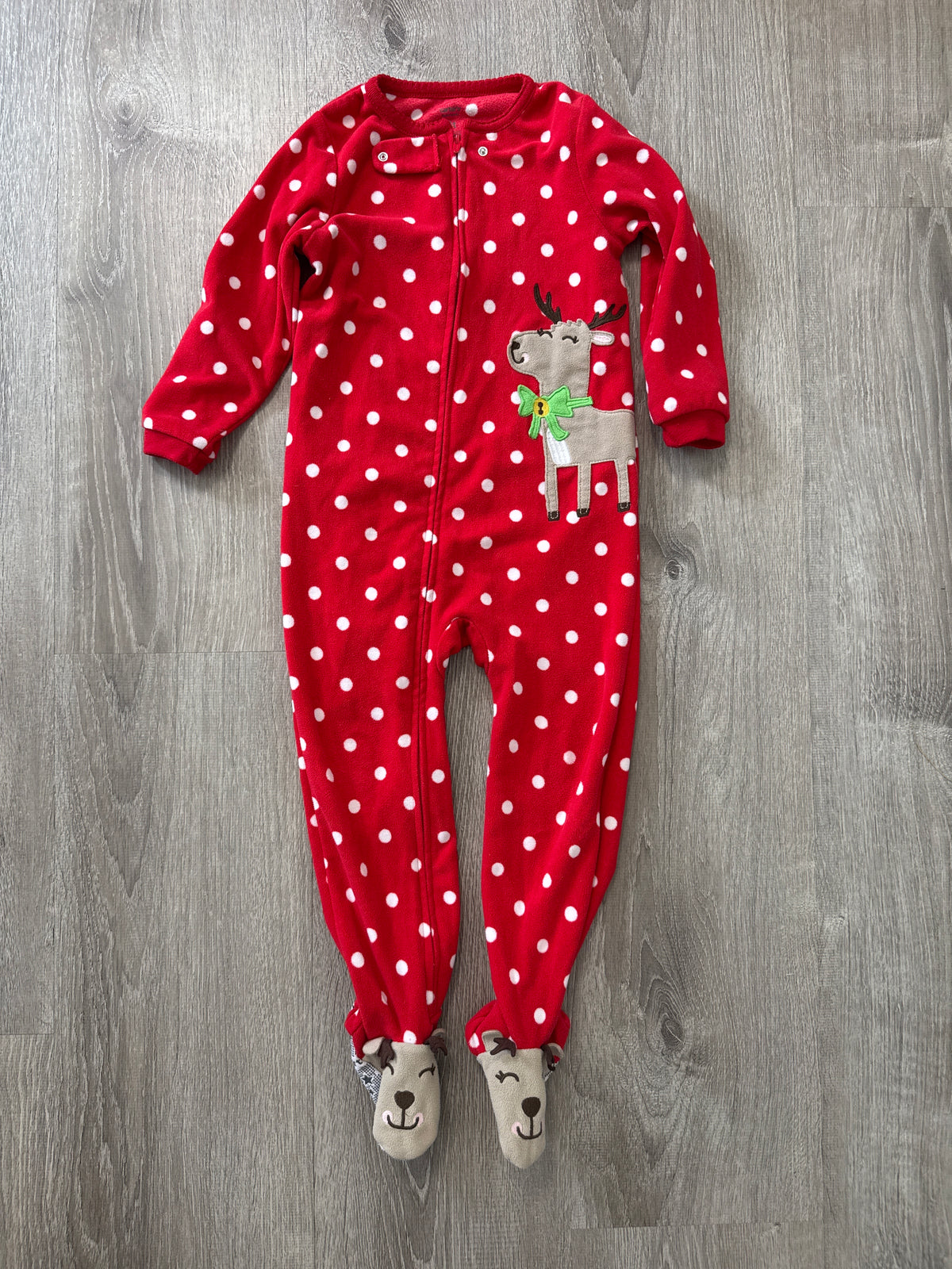 #149 Girls 4T Carters reindeer onsie pajamas