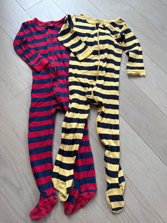 Seller #216 Boys Leveret footed pajamas sz 24 mos VGUC