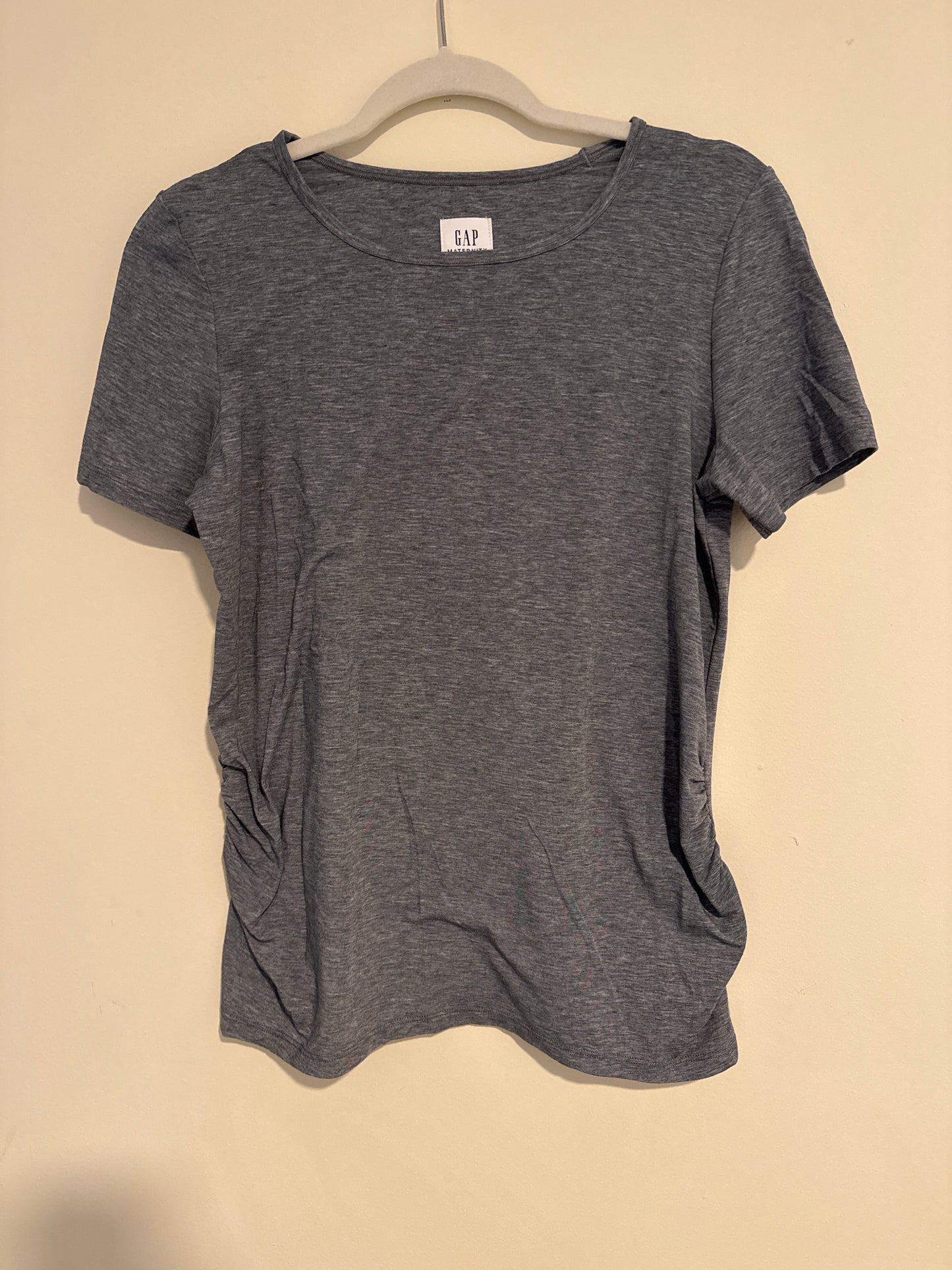 Seller #127 GapFit maternity t-shirt women's size small