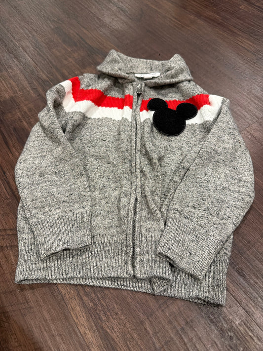 #107 Gap Disney boys size 5 zip up sweater
