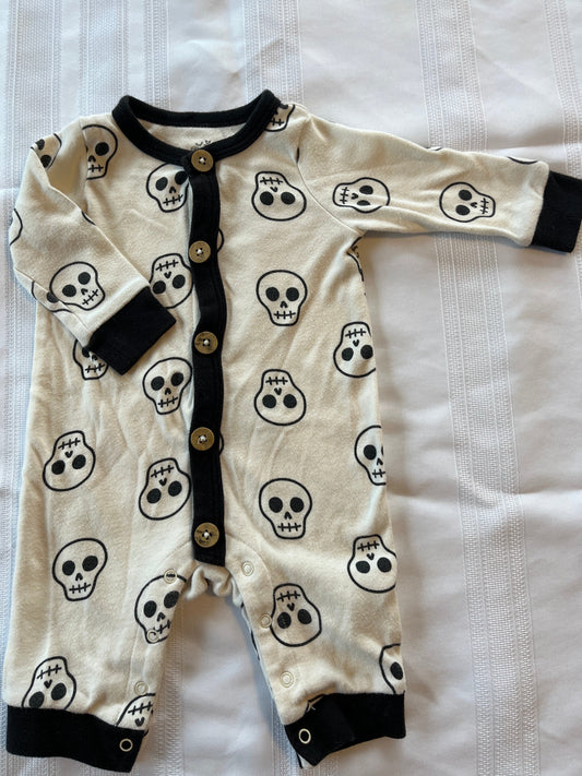 #29 0-3 mo  Boys/girls romper  Halloween outfit EUC