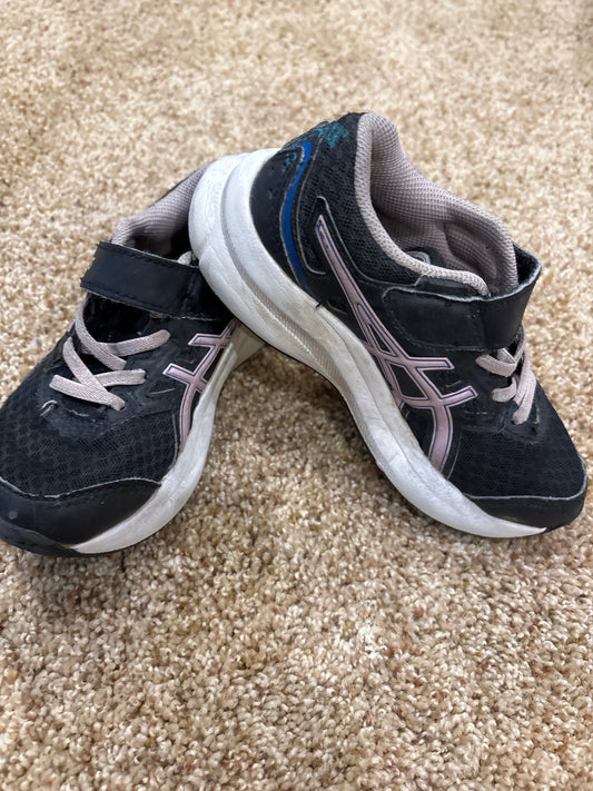 #47, girls size 11, ASICS black/pink shoes