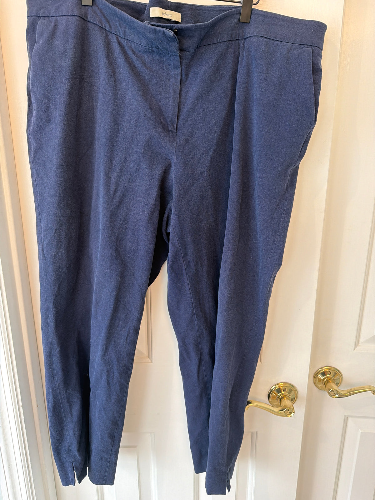#47 women’s navy ankle dress pants. Sejour brand. Size 20w