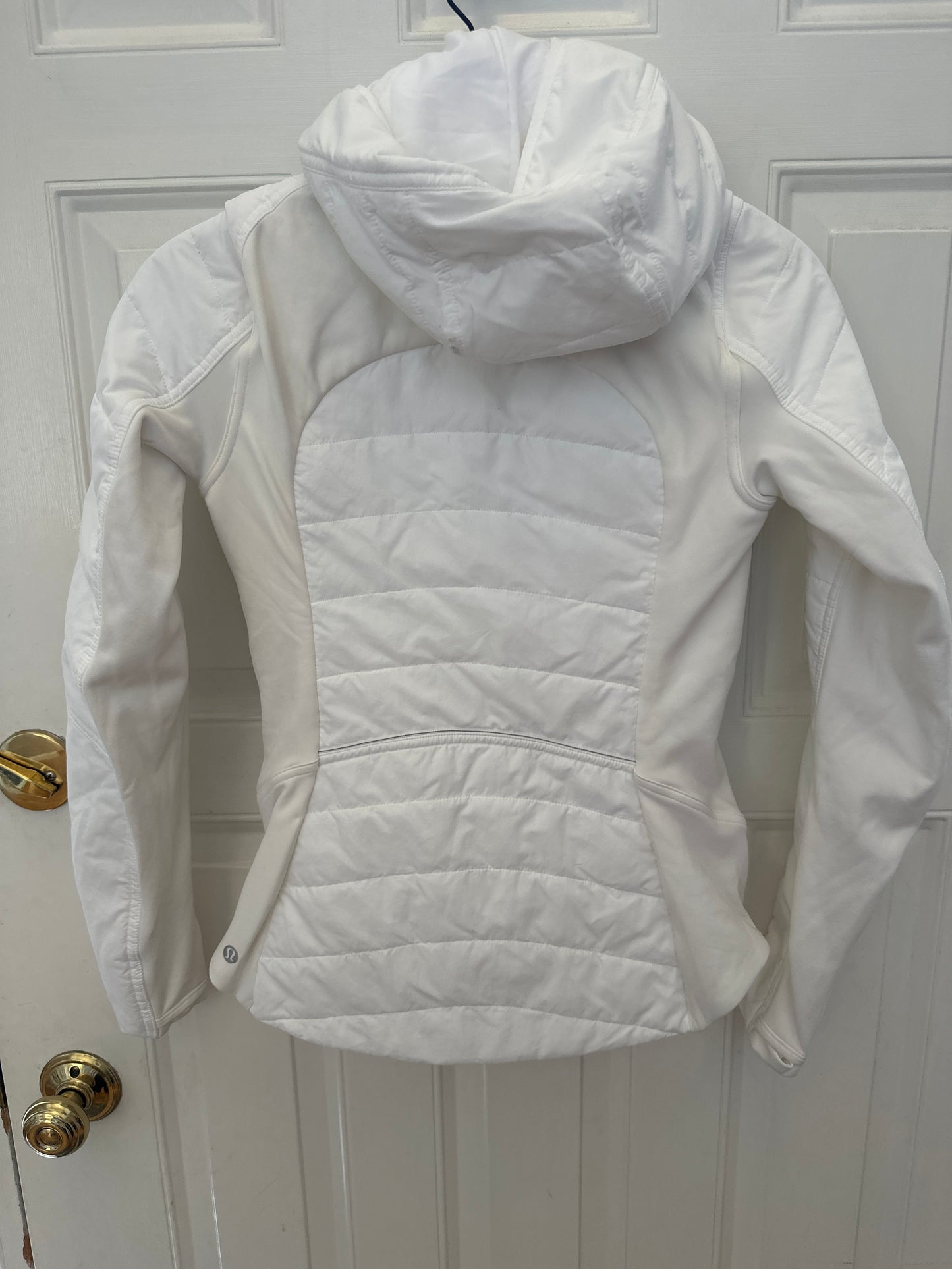 #81A Lululemon Sz 2 Down for It All White Coat