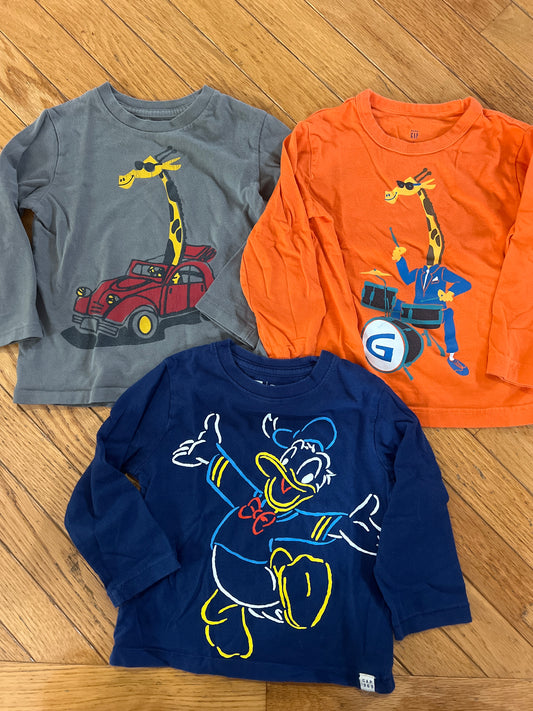 89A gap 2 year toddler giraffes and Donald Duck long sleeve shirts VGUC