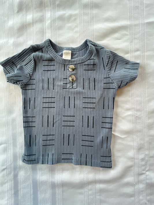 #57  Boys 9 mo Pl baby shirt EUC