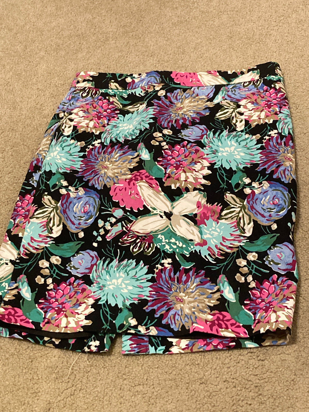 Seller #60 Womens 6 J Crew Pencil Skirt
