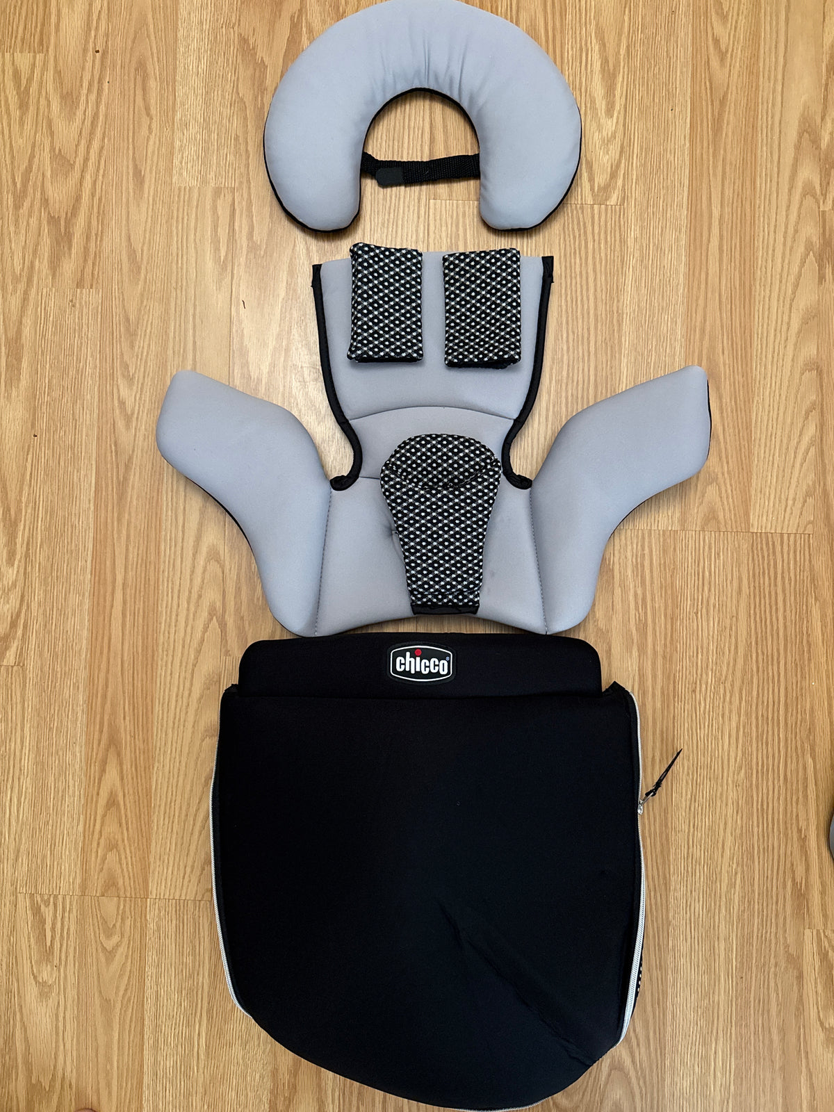 #87 Chicco key fit zip car seat accessories