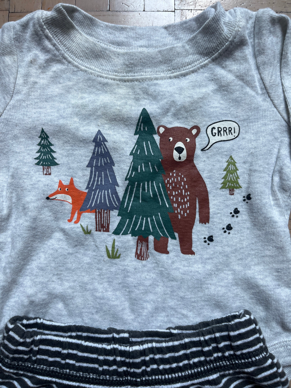 #195 Boys 3 month long sleeved Forest onesie with pants and zip up sweatshirt