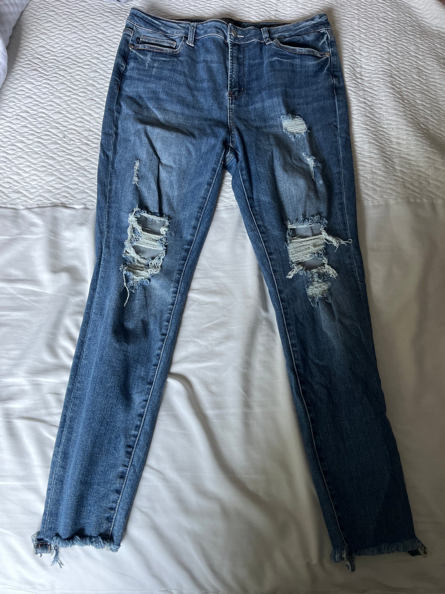 Judy Blue 13/31 jeans
