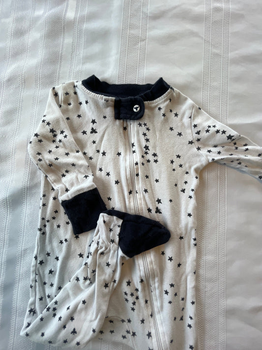 #57  Boys 6-9 mo Burt’s Bees footed romper EUC