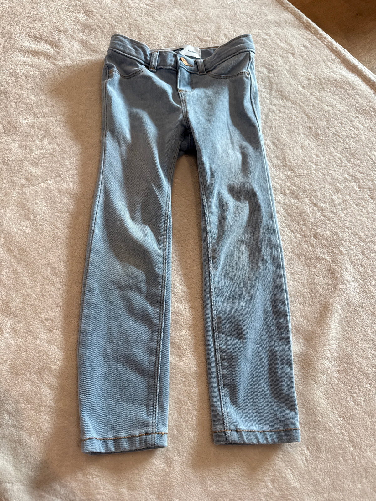 #81 Girls 5 oldnavy ballerina jeans adjustable