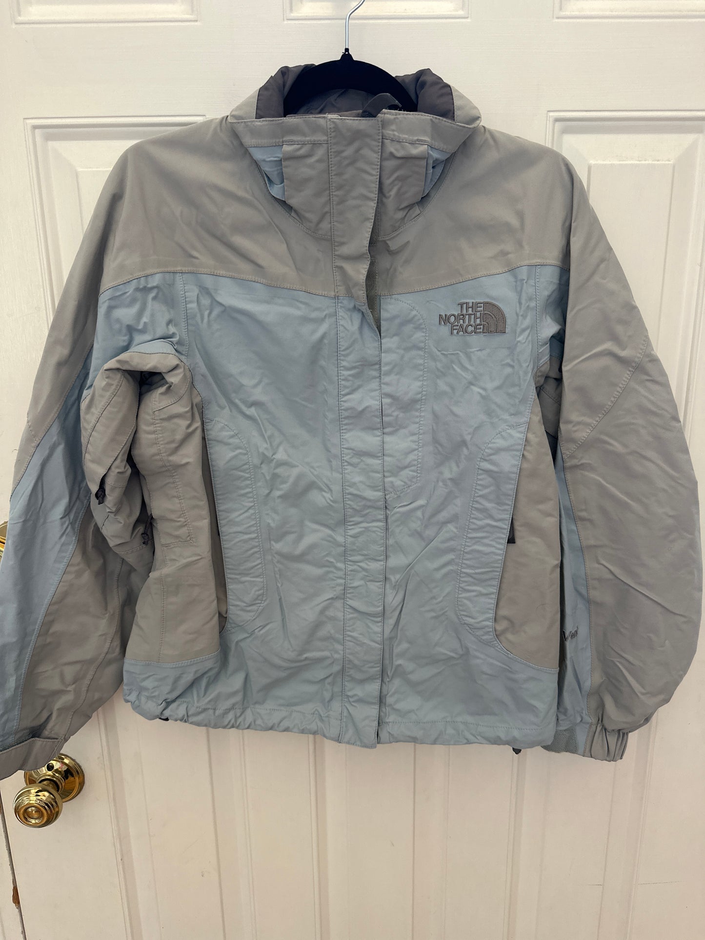 #81A North Face Women’s XS Hyvent Coat $248