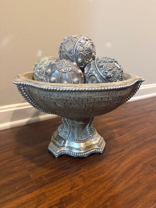 Seller #216 Decorative bowl with 6 orbs, EUC