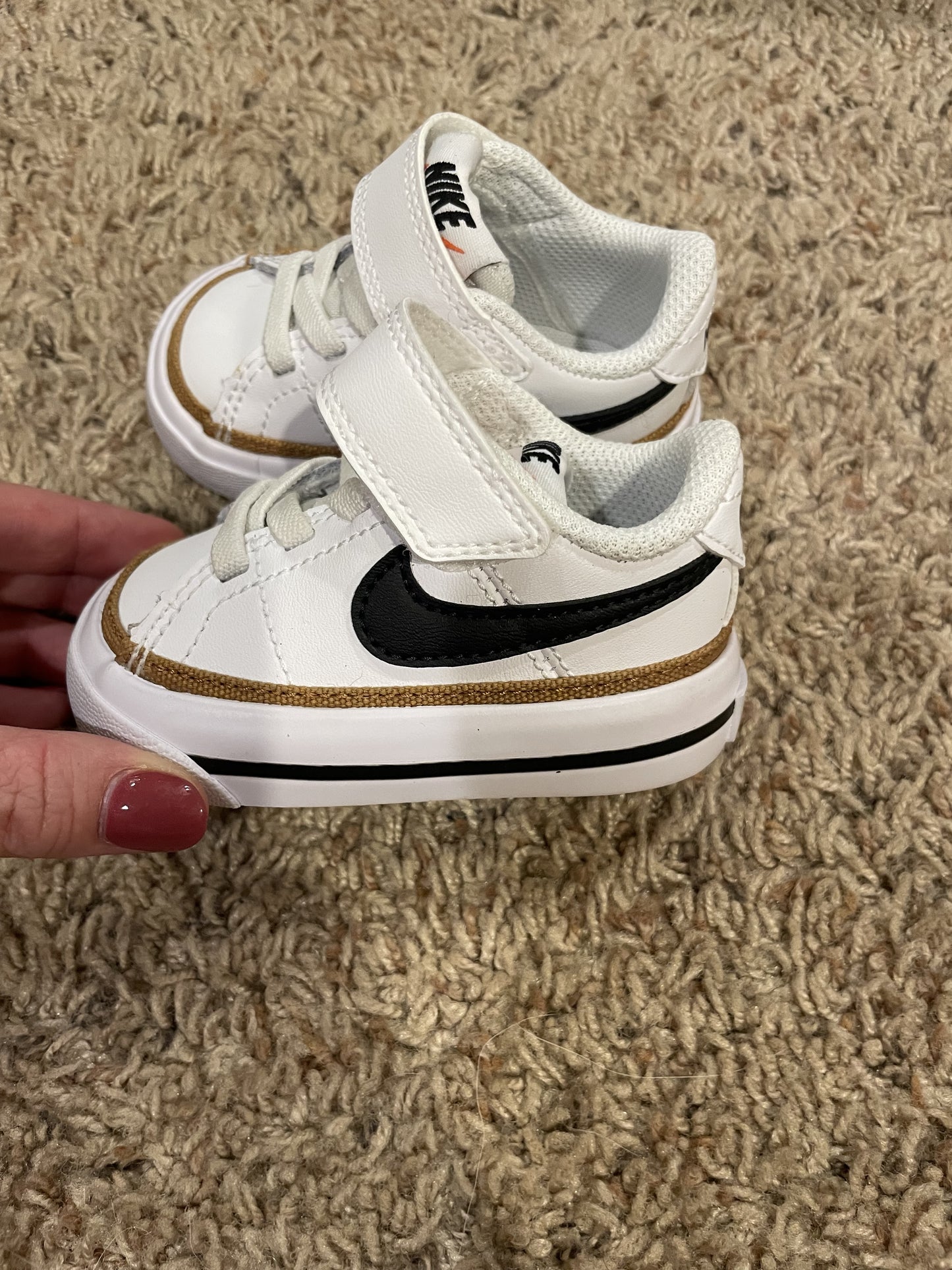 Seller #104 - Baby Nike Court Legacy - Size 2C