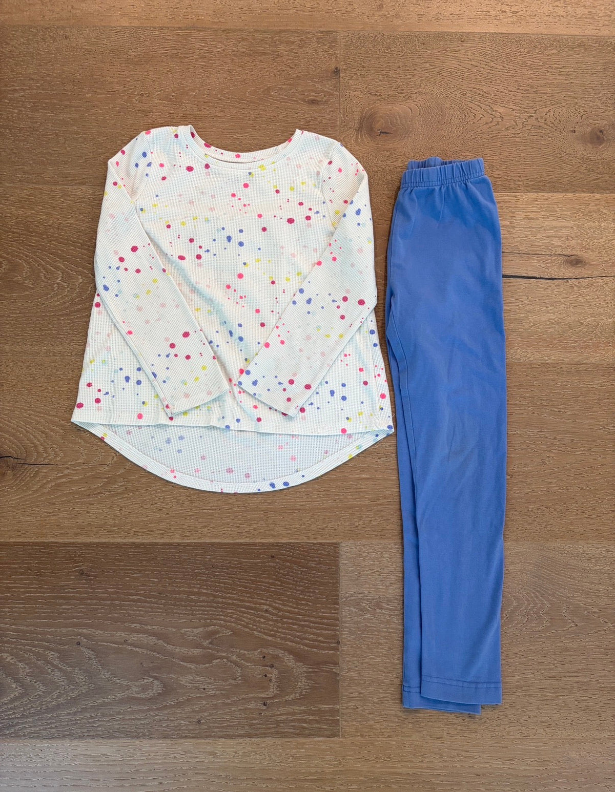 Seller #193 Hanna Andersson Girls 6/7 Blue Leggings and Jumping Beans Girls Size 6 Art Splatter Design Hi-Low Long-Sleeve Shirt