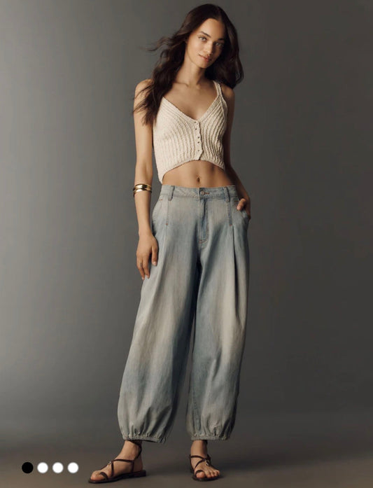 Seller #193 Washed-Never-Worn Pilcro x Anthropologie Balloon Leg Jeans (Retailed for $150!)