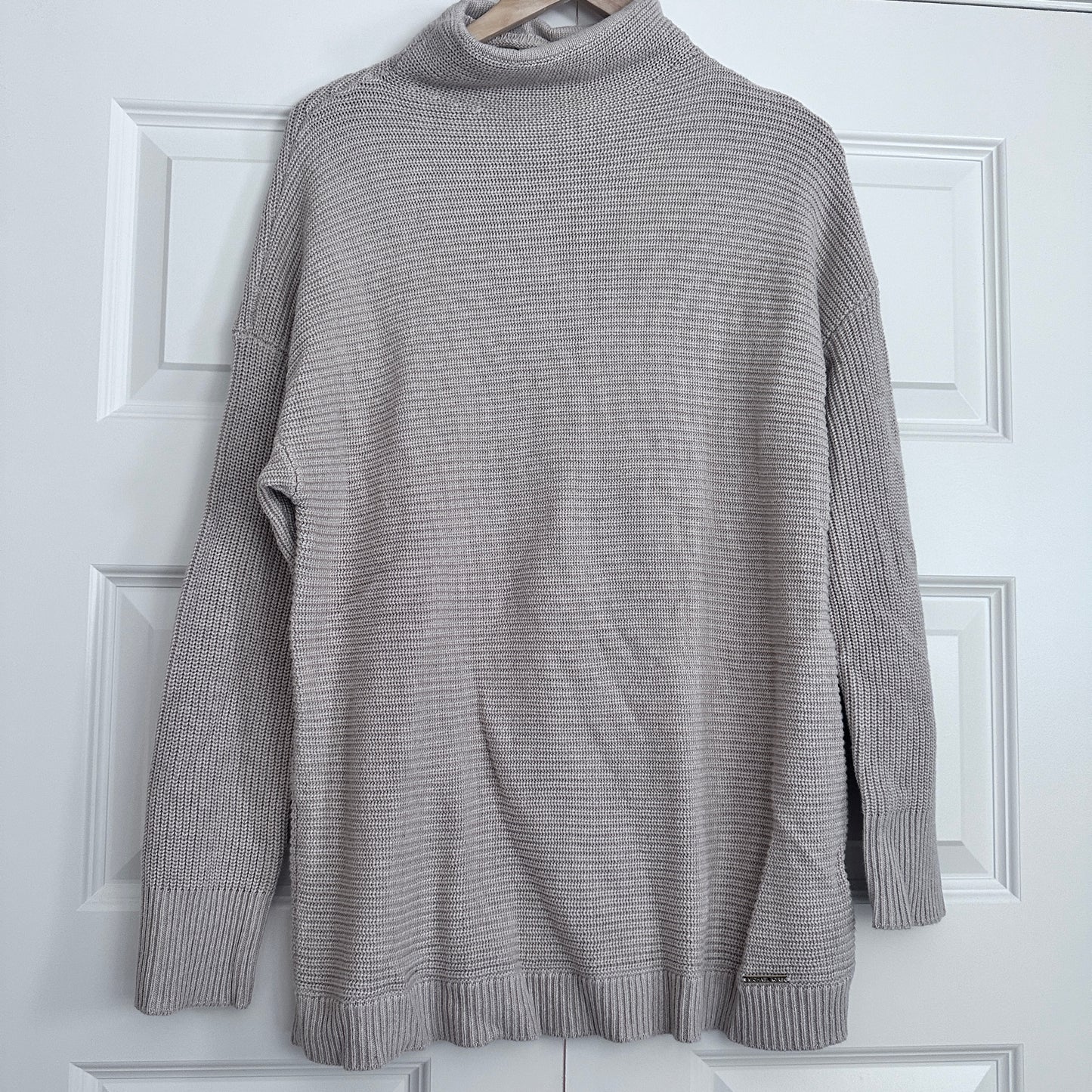 Seller 147 | women’s tan Michael Kors sweater | size L