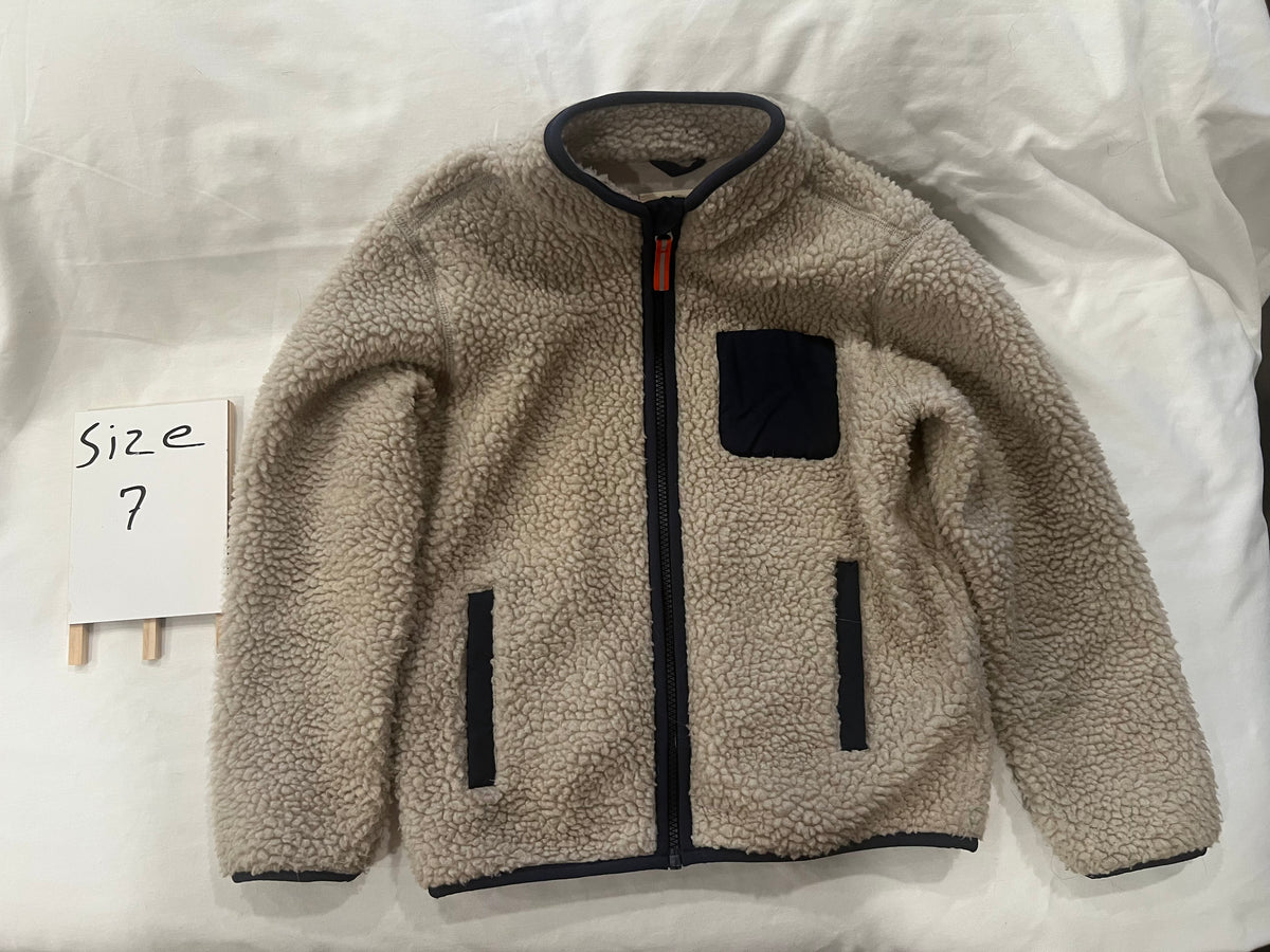 #24 size 7 sherpa