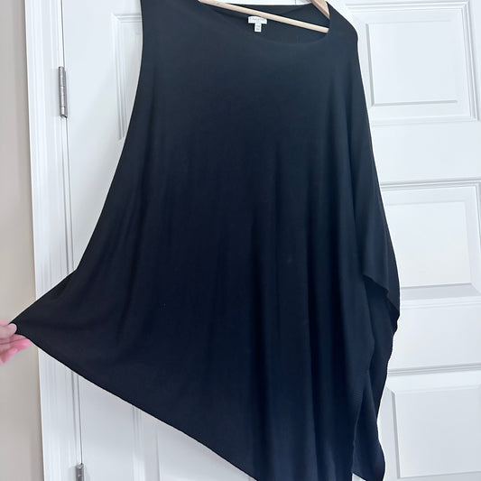 Seller #147 | Women’s Talbot L/XL poncho sweater