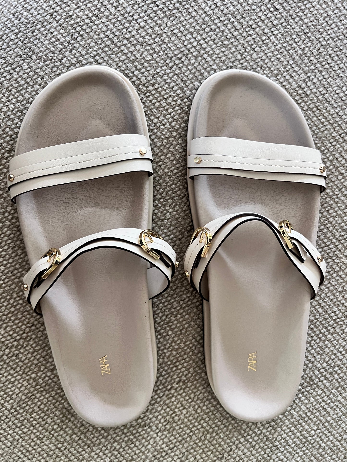 Zara women’s cream and gold sandals size 40 EUC