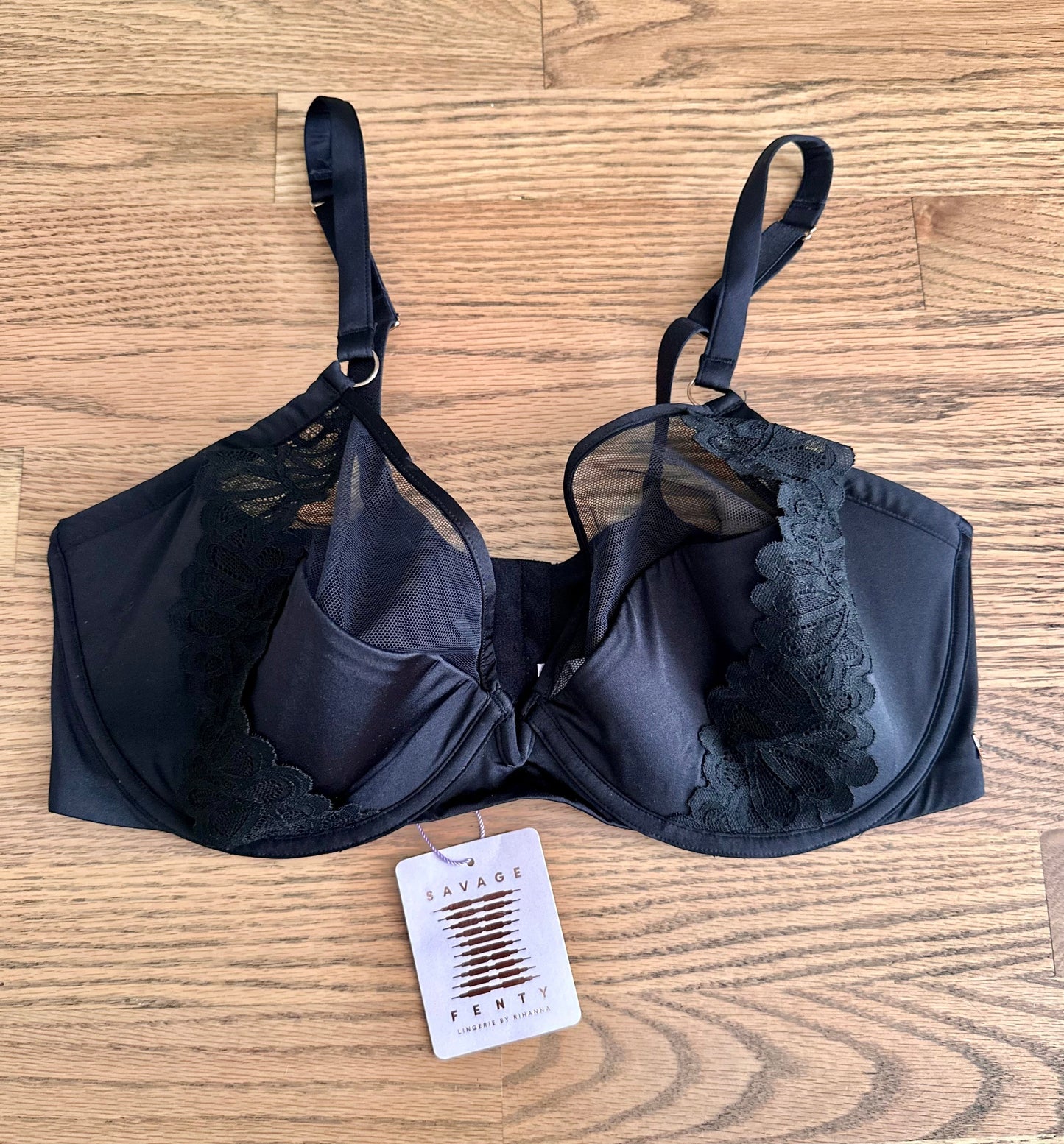 #108- Women’s, NEW! Savage Fenty Black Underwire Bra- Size 38G