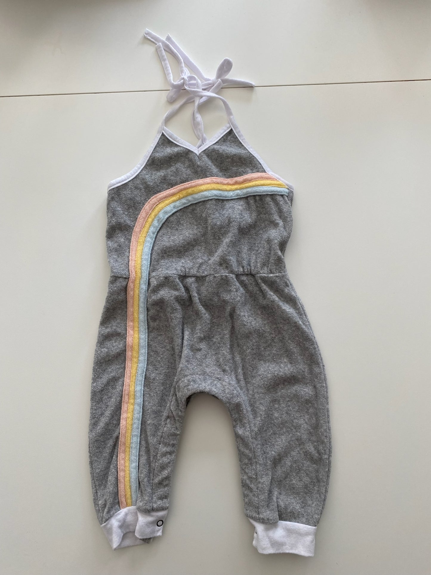 #84B- Girls 18M, Miki Miette Gray Rainbow Terrycloth Romper, VGUC