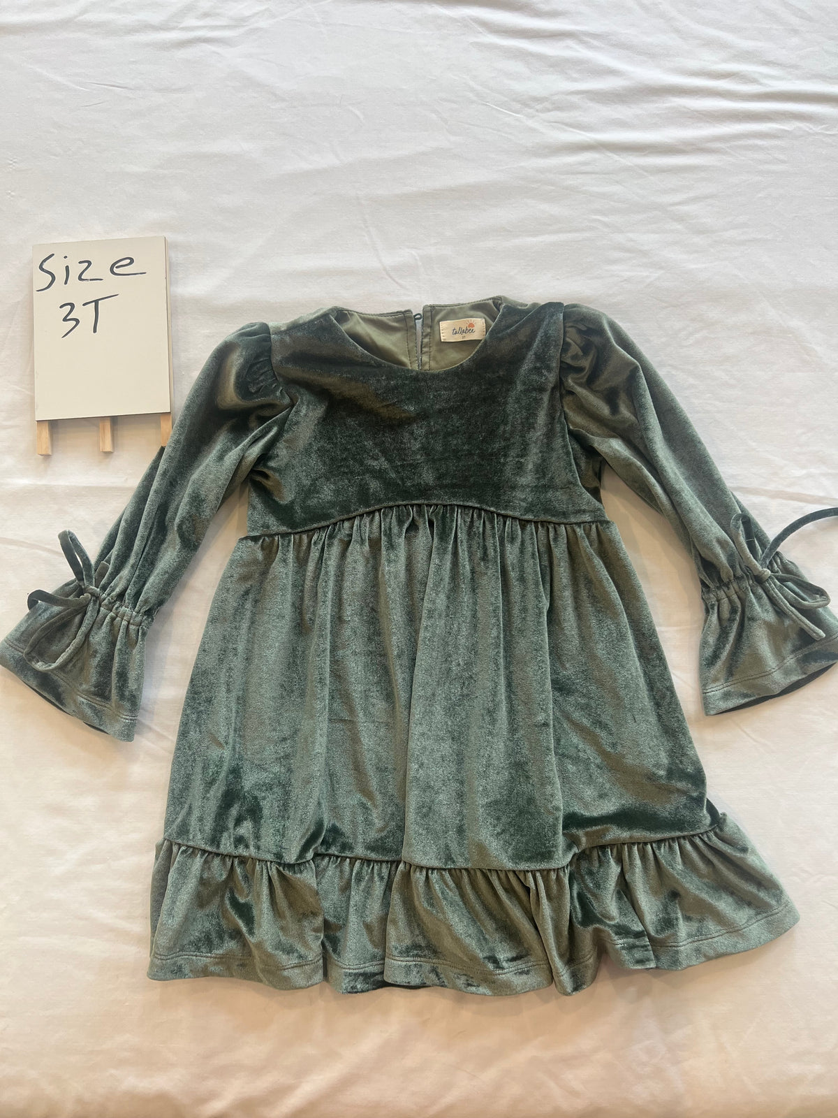 #24 3T Tullabee green velvet dress