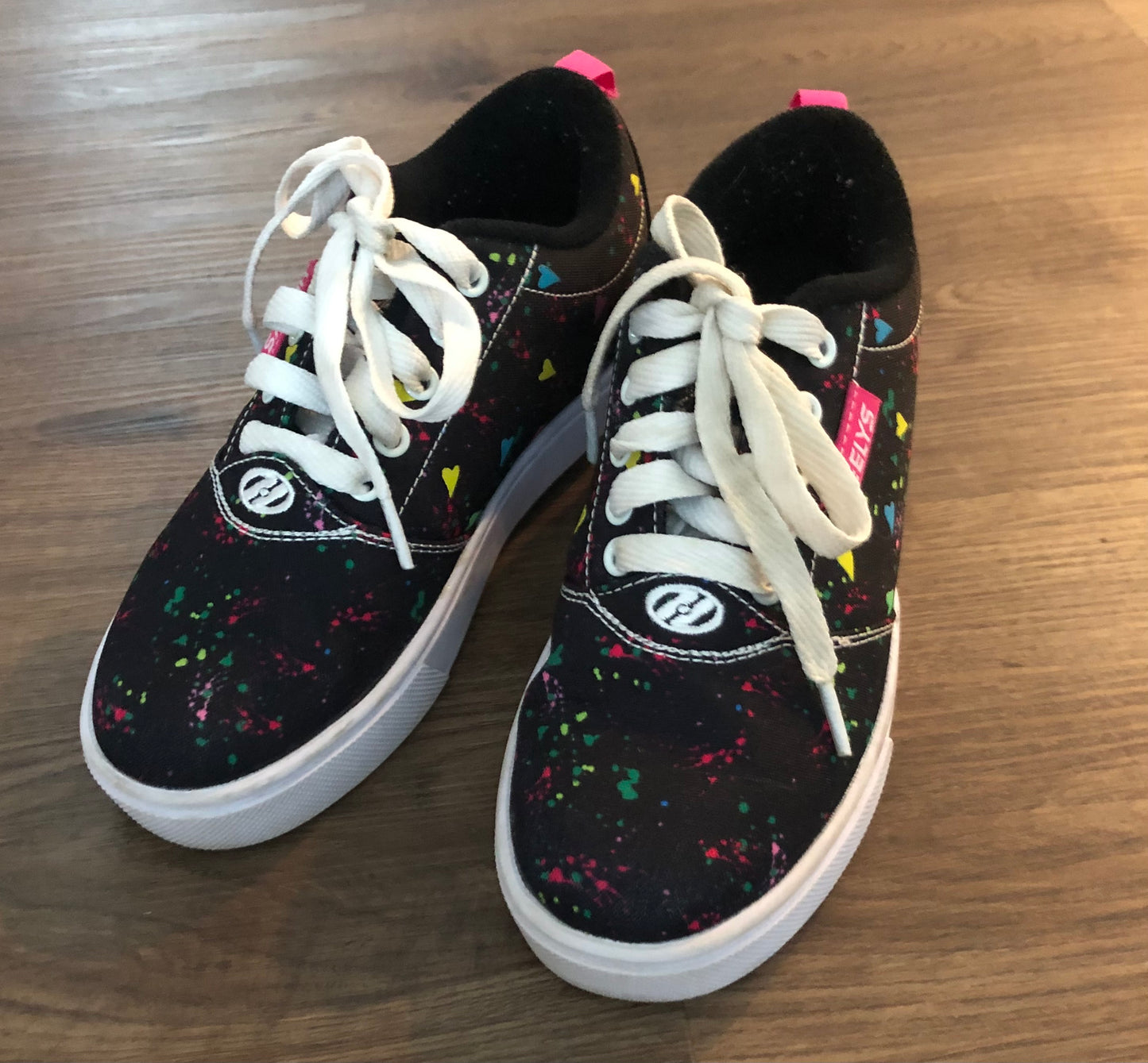 #82 Heelys youth size 2