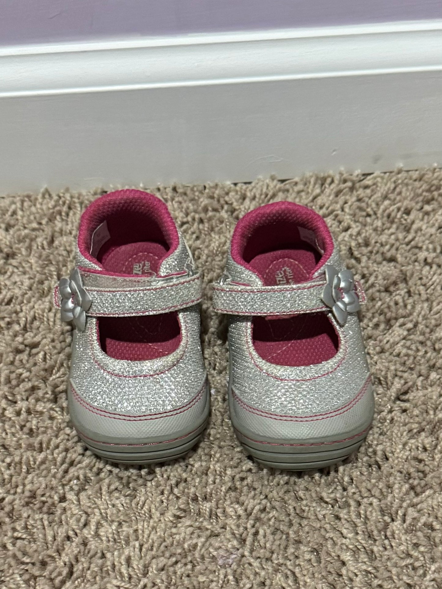 Surprize by Stride Rite Toddler Size 3 First Walkers Shoes