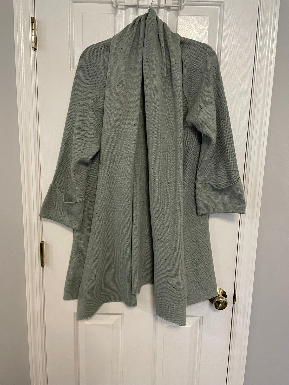(REDUCED) Seller #12 | Simply Noelle Gray Wrap Cardigan with Tan and Brown Specks (See Close up in Additional Photo) | VGUC | Size L/XL